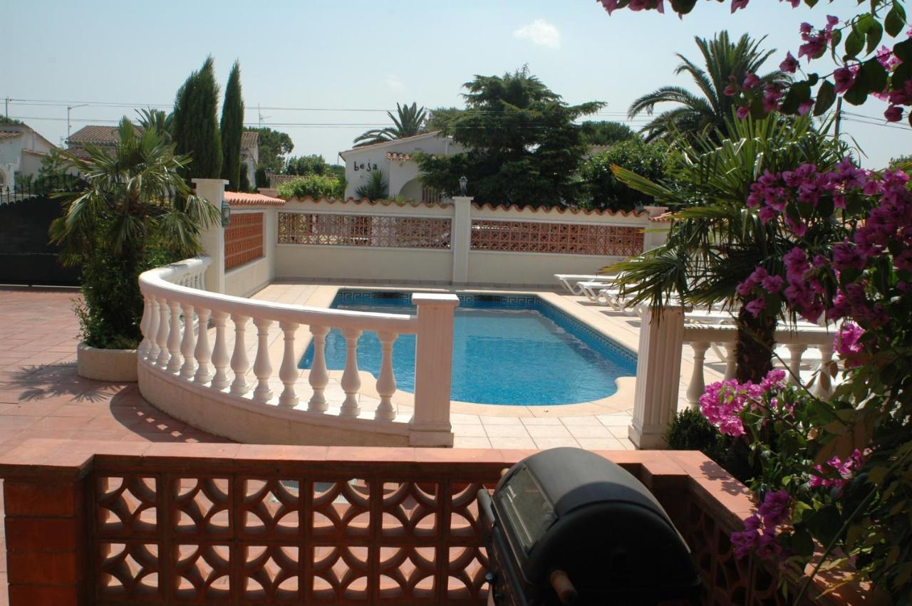 Villa Sol Empuriabrava Exteriér fotografie
