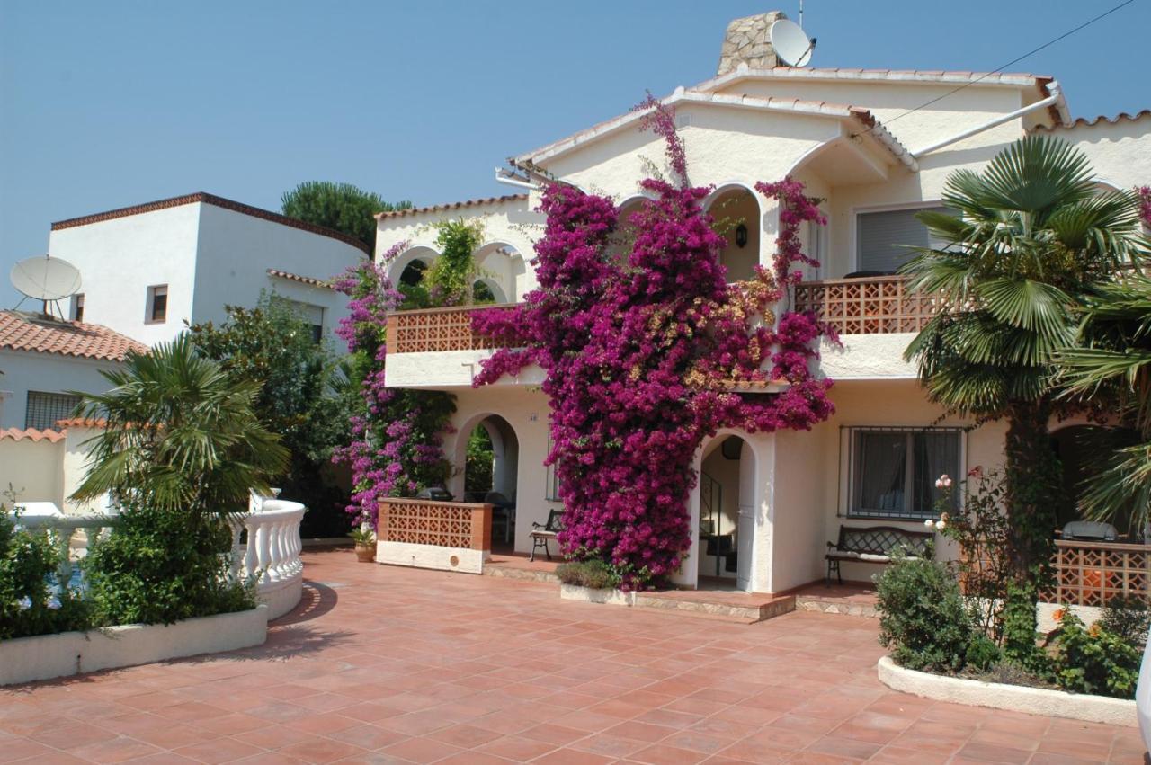 Villa Sol Empuriabrava Exteriér fotografie